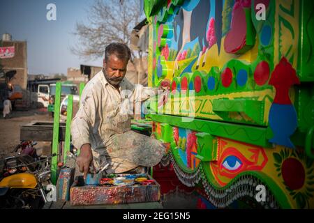 Painter Rashed Rawalpindi, Pakistan. 14th Feb, 2021. Painter