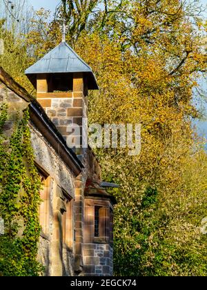 St John the Baptist's Chapel Matlock Bath Derbyshire Dales Peak District England UK designed by Guy Dawber and built in 1897 in Arts and Crafts style. Stock Photo