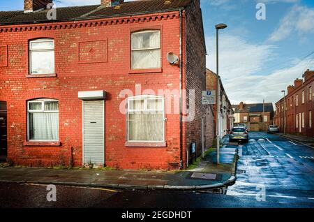 Victorian terraced houses at the corner of Drayton Road and Walton Village Liverpool England UK Stock Photo