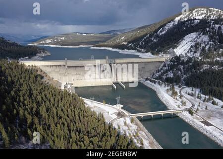 Lake Koocanusa, Libby Dam reservoir along Kootenai River, and Koocanusa ...