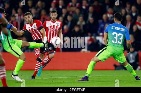 Britain Football Soccer - Southampton v Inter Milan - UEFA Europa League Group Stage - Group K - St Mary's Stadium, Southampton, England - 3/11/16 Southampton's Jay Rodriguez has a shot at goal Reuters / Eddie Keogh Livepic EDITORIAL USE ONLY.