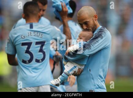 Manchester City S David Silva With Son Mateo Before Kick Off During The Premier League Match At The Etihad Stadium Manchester Stock Photo Alamy