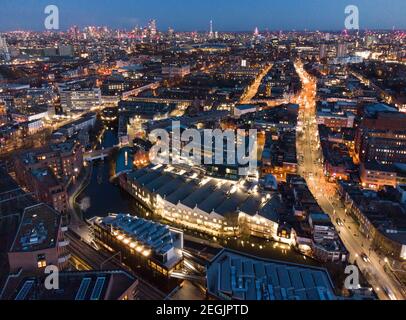 Camden Town, Camden High street, regent's canal, camden lock, MTV studio towards King's Cross Stock Photo