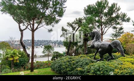 Istanbul, Turkey - December 2019: Famous horse sculpture in the garden of Sakip Sabanci Museum atli kosk in Emirgan Stock Photo