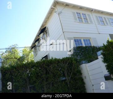 Beverly Hills, California, USA 18th February 2021 A general view of atmosphere of actor Patty Duke, director Roman Polanski and actress Sharon Tate's former home/house on February 18, 2021 in Beverly Hills, California, USA. Photo by Barry King/Alamy Stock Photo Stock Photo