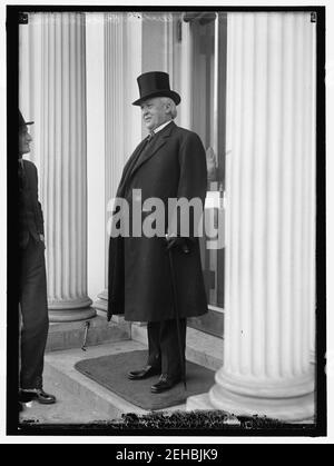 OVERMAN, LEE SLATER. SENATOR FROM NORTH CAROLINA, 1903-1933 Stock Photo