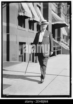 OVERMAN, LEE SLATER. SENATOR FROM NORTH CAROLINA, 1903-1933 Stock Photo