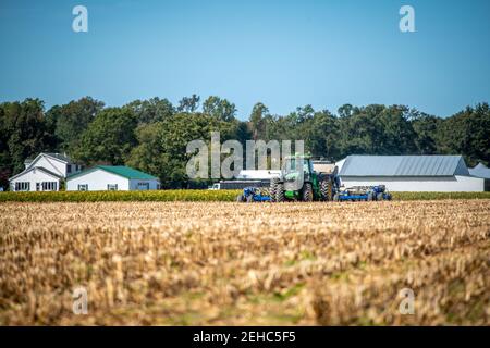 Cover crop planting after corn on Eastern Shore of Maryland Stock Photo