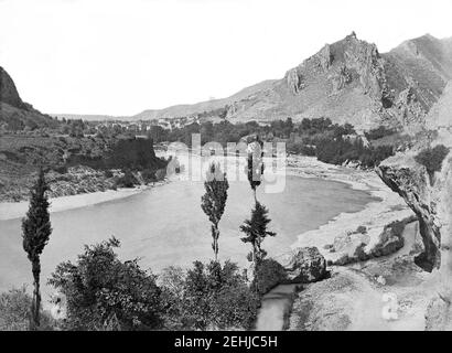 Pantà de Sant Llorenç de Montgai amb el poble al fons (Restored). Stock Photo