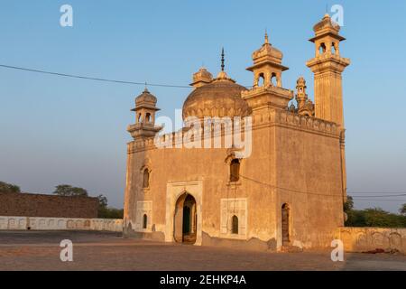 Abbassi Mosque near Derawar Fort, Yazman Tehsil, Punjab, Pakistan Stock Photo