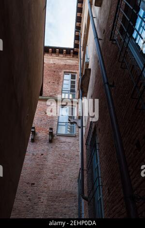 Historic buildings along the Naviglio Grande in Robecco sul Naviglio, Lombarida, Italy Stock Photo