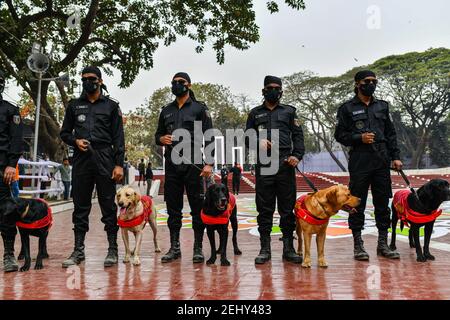 February 20, 2021, Dhaka, Dhaka, Bangladesh: RAB dog squad are standing in front of Central Shaheed Minar in the capital as part of stepped-up security measures ahead of International Mother Language Day and Shaheed Dibosh in Dhaka, Bangladesh on February 20, 2021. (Credit Image: © Zabed Hasnain Chowdhury/ZUMA Wire) Stock Photo