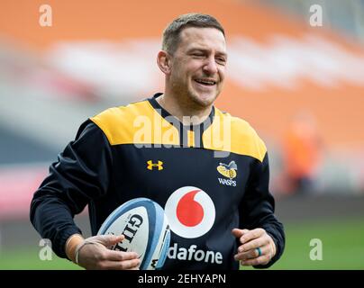 Leicester, Leicestershire, UK. 20th Feb 2021. 20th February 2021; Welford Road Stadium, Leicester, Midlands, England; Premiership Rugby, Leicester Tigers versus Wasps; Jimmy Gopperth of Wasps during the warm up Credit: Action Plus Sports Images/Alamy Live News Stock Photo