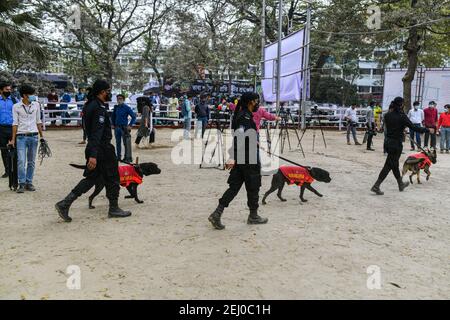 RAB dog squad inspect in front of Central Shaheed Minar in the capital as part of stepped-up security measures ahead of International Mother Language Day and Shaheed Dibosh in Dhaka, Bangladesh on February 18, 2021. Stock Photo