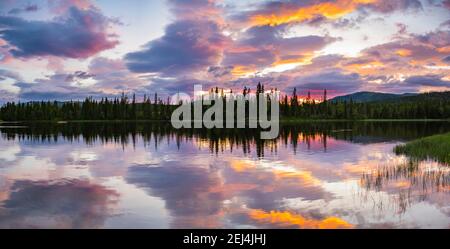 Sunset on the river Namsen, Namsskogan, Trondelag, Norway Stock Photo