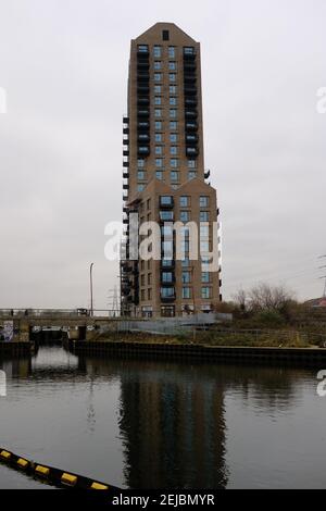 TOTTENHAM, LONDON - 22ND FEBRUARY 2021: New apartments under construction at Hale Wharf beside the River Lea. Stock Photo