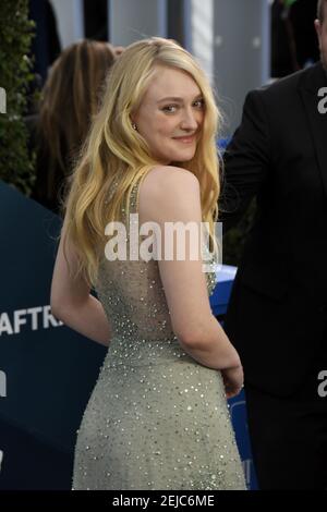 Dakota Fanning arrives for the 26th Annual Screen ActorsÂ Guild Awards