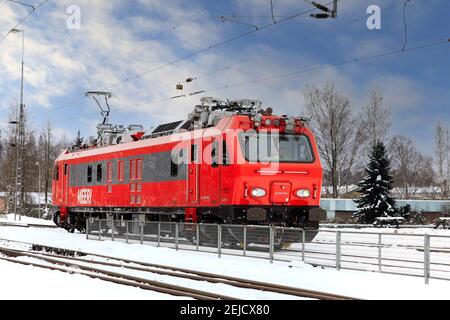 Ttr99 MEERI track inspection vehicle by Italian Mermec inspecting Finnish Coastal Railway, arriving in Salo, Finland. Feb 12, 2021. Stock Photo