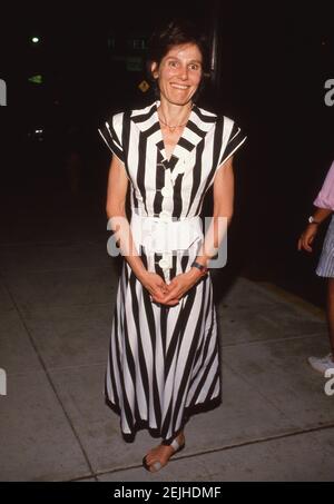 Paula Prentiss Circa 1992. Credit: Ralph Dominguez/MediaPunch Stock Photo