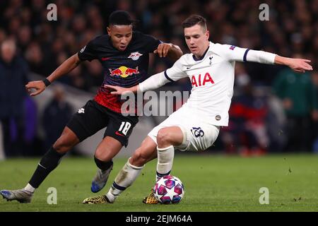 Christopher NKUNKU (L), Soccer Champions League, round of 16, reverse, RB  Leipzig (L) - Tottenham Hotspur (TTH) 3: 0, on March 10th, 2020 in Leipzig  / Germany. Â