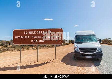 Australia, South Australia, Nullarbor Plain, Information sign by Eyre Highway Stock Photo