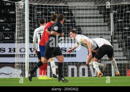 Derby, UK. 23rd Feb, 2021. George Edmundson #6 of Derby County scores to make it 1-0 in Derby, UK on 2/23/2021. (Photo by Mark Cosgrove/News Images/Sipa USA) Credit: Sipa USA/Alamy Live News Stock Photo