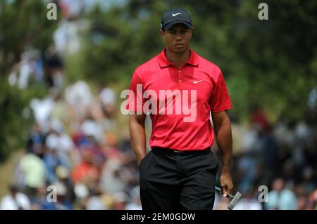 San Diego, CA. 15th June, 2008. Tiger Woods (USA) on the green of the 5th hole Sunday during the final round of the US Open at the Torrey Pines Golf Course in La Jolla California. Louis Lopez/Cal Sport Media. Credit: csm/Alamy Live News Stock Photo