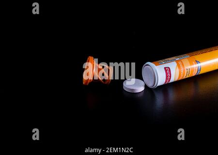 Selective focus on multivitamins effervescent tablets isolated on black. Bucharest, Romania, 2021 Stock Photo