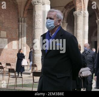 Milan, Italy. 23rd Feb, 2021. Actor Enrico Bartolino at Mauro Bellugi funeral in Milan, Lombardy, Italy (Photo by Luca Ponti/Pacific Press) Credit: Pacific Press Media Production Corp./Alamy Live News Stock Photo
