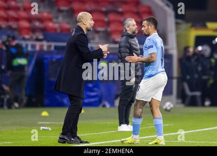 Trainer Pep Guardiola (City), Gabriel Jesus (City) Borussia Mönchengladbach - Manchester City Budapest, 24.02.2021, Fussball; Champions League, Saison Stock Photo