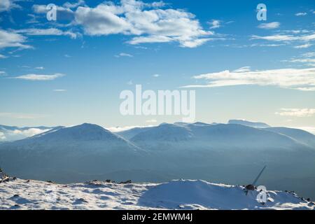 Looking South from the summit of the Corbett Meall Dubh towards Ben Nevis Stock Photo