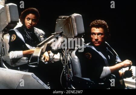 Timecop Year : 1994 USA Director : Peter Hyams Gloria Reuben, Jean-Claude Van Damme Stock Photo