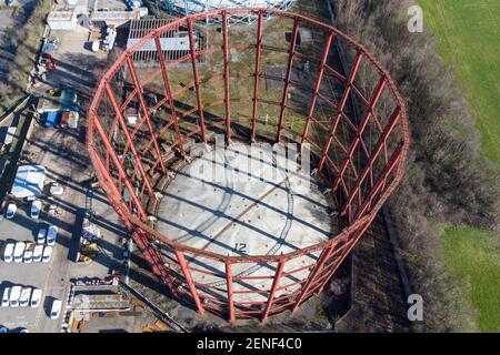 Birmingham, West Midlands UK. 26th February 2021. The last three gas holders in Birmingham, UK are to be dismantled over the coming months starting this month. The dominant structures are viewable from the M6 at Spaghetti Junction and around the Nechells area. The holders were famously painted the colours of nearby Aston Villa Football Club after the engineer in charge of maintenance opted for the colours of his favourite team. Credit: Stop Press Media/Alamy Live News Stock Photo