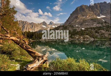 Mount Robinson over Fifth Lake, Temple Crag in distance, Big Pine Lakes, The Palisades, John Muir Wilderness, Eastern Sierra Nevada, California, USA Stock Photo