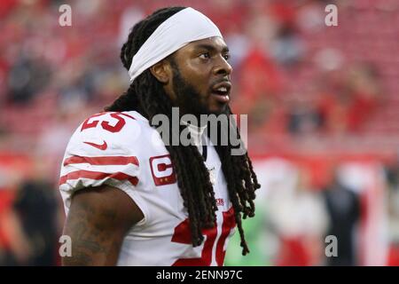 before the NFL game between the San Francisco 49ers and the Tampa Bay  Buccaneers held at Raymond James Stadium in Tampa, Florida. Andrew J.  Kramer/Cal Sport Media Stock Photo - Alamy