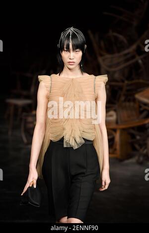 Model Sora Choi walking on the runway during the Sacai Ready to Wear  Spring/Summer 2020 show part of Paris Fashion Week on September 30, 2019 in  Paris, France. (Photo by Jonas Gustavsson/Sipa