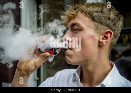 elfbar nachfll pod luft aus Cigarette lectronique : des tudes rvlent ses dangers rels