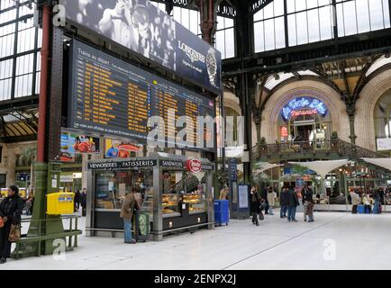Gare de Lyon, Paris, Île-de-France, France Stock Photo