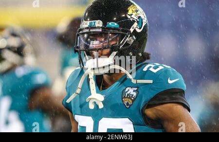 East Rutherford, New Jersey, USA. 9th Sep, 2018. Jacksonville Jaguars  cornerback Jalen Ramsey (20) on the sideline in the first half during a NFL  game between the Jacksonville Jaguars and the New