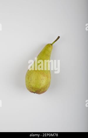 Single whole green pear isolated on white background Stock Photo