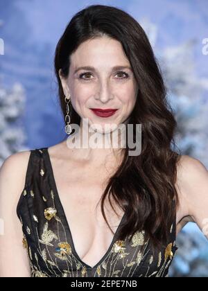 HOLLYWOOD, CA - DECEMBER 09: Marin Hinkle attends the premiere of Sony