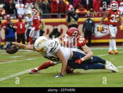 Kansas City Chiefs' Daniel Sorensen carries the ball during an NFL football  game against the Los Angeles Chargers, Sunday, Sept. 24, 2017, in Carson,  Calif. (AP Photo/Jae C. Hong Stock Photo - Alamy