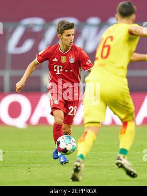 Munich, Germany. 27th February, 2021. Tiago DANTAS , FCB 28 in the match FC BAYERN MUENCHEN - 1.FC KOELN 1.German Football League on February 27, 2021 in Munich, Germany  Season 2020/2021, matchday 23, 1.Bundesliga, FCB, München, 23.Spieltag, Köln. © Peter Schatz / Alamy Live News    - DFL REGULATIONS PROHIBIT ANY USE OF PHOTOGRAPHS as IMAGE SEQUENCES and/or QUASI-VIDEO - Stock Photo