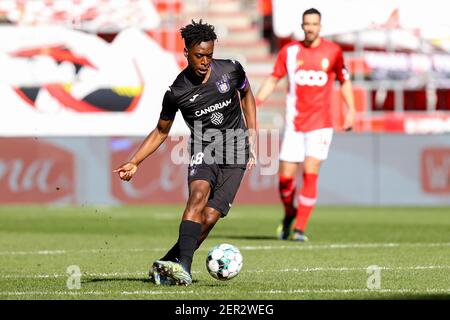 LIEGE, BELGIUM - FEBRUARY 28: Albert Sambi Lokonga of RSC