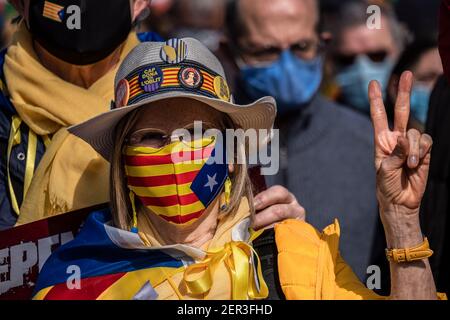 Languages - Assemblea Nacional Catalana