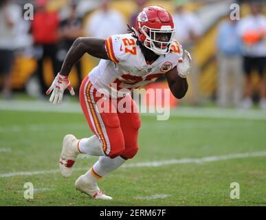 September 16th, 2018: Steelers #19 JuJu Smith-Schuster and Kareem Hunt #27  during the Pittsburgh Steelers vs Kansas City Chiefs game at Heinz Field in  Pittsburgh, PA. Jason Pohuski/(Photo by Jason Pohuski/CSM/Sipa USA