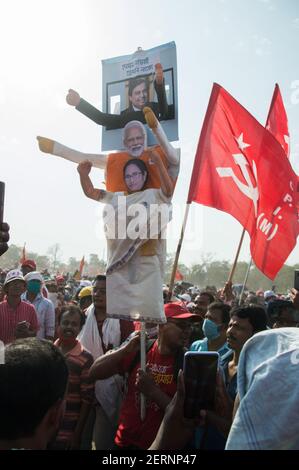 Kolkata, India. 28th Feb, 2021. The Left-Congress-ISF alliance kicked off their election campaign for the 2021 in Kolkata's Brigade Parade Ground. Supporters gathered by the lakhs to support the alliance. (Photo by Nilimesh Mondal/Pacific Press) Credit: Pacific Press Media Production Corp./Alamy Live News Stock Photo