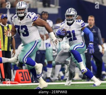 December 16, 2018: Dallas Cowboys center Joe Looney (73) during