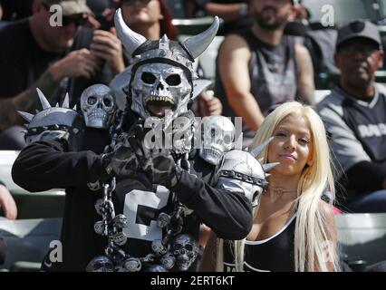 October 07, 2018 Oakland Raiders fan during the football game between the  Oakland Raiders and the Los Angeles Chargers at the StubHub Center in  Carson, California. Charles Baus/(Photo by Charles Baus/CSM/Sipa USA