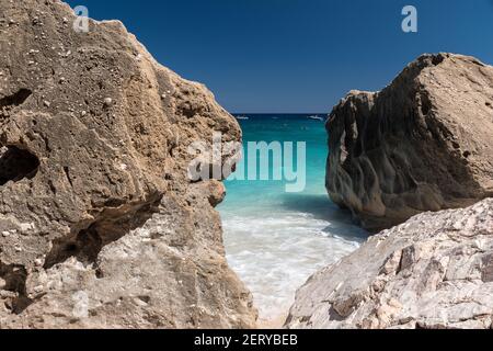 The coastline in Cala Mariolu, famous bay beach in the Orosei gulf (Sardinia, Italy) Stock Photo